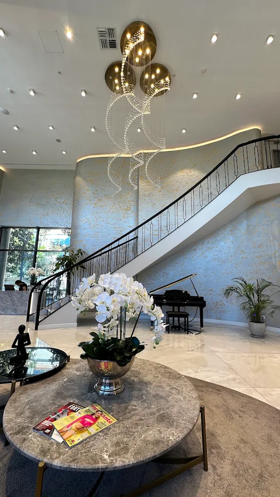 CetinkayaBeauty Nişantaşı entrance hall